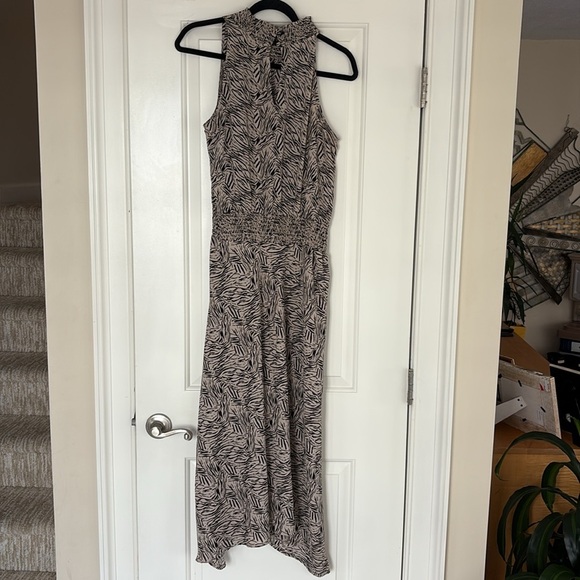 Veronica M Zebra Print high neck dress - Picture 6 of 8